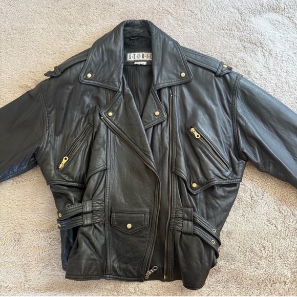 Vintage Siena Studio Women’s Black Genuine Leather Jacket with Gold Details - Picture 3 of 16